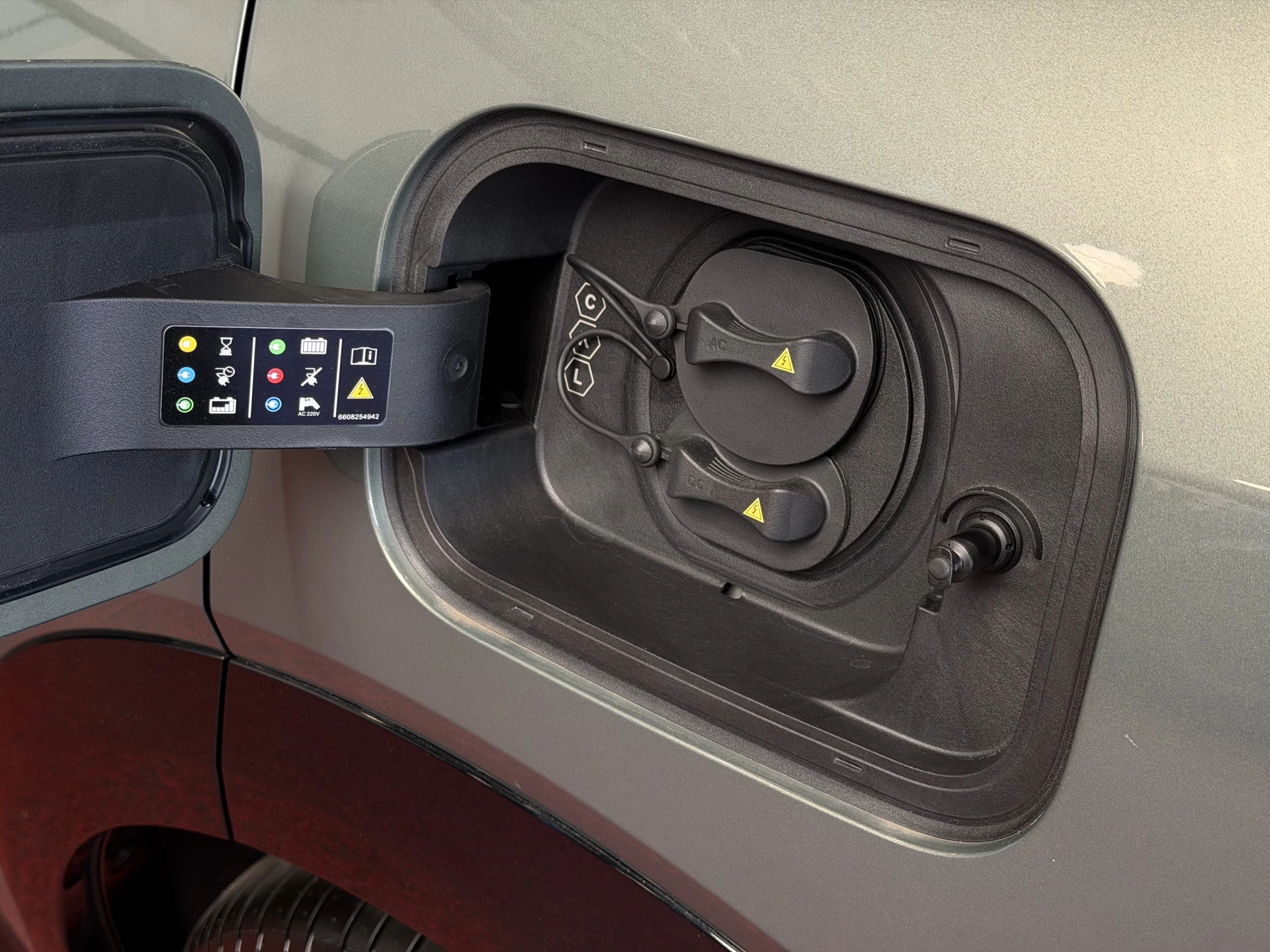 Hoofdafbeelding Lynk & Co 08