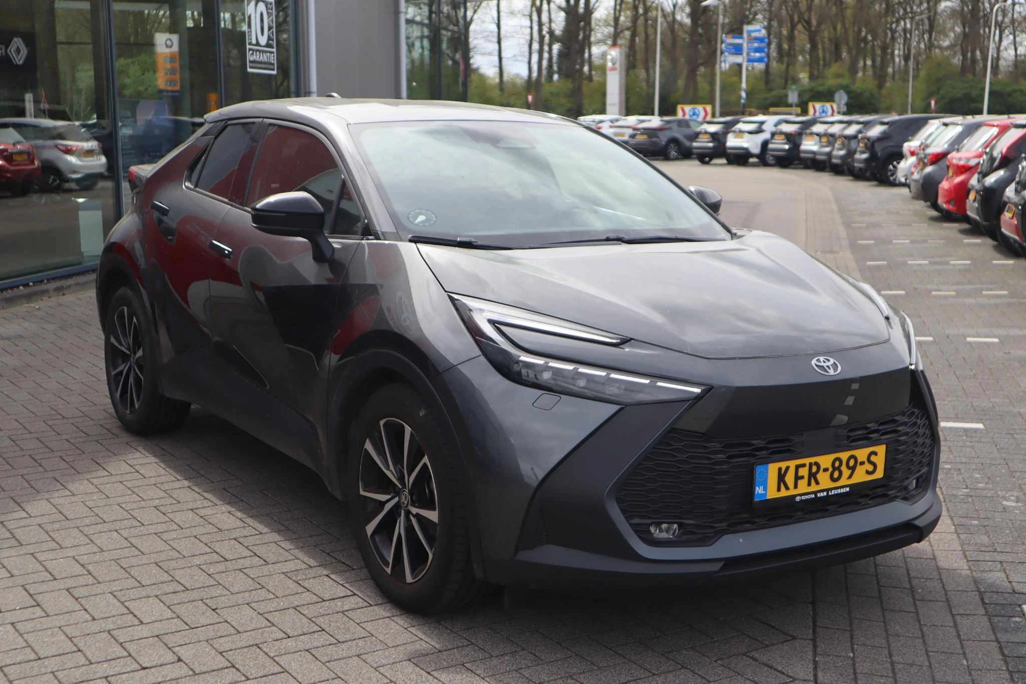 Hoofdafbeelding Toyota C-HR