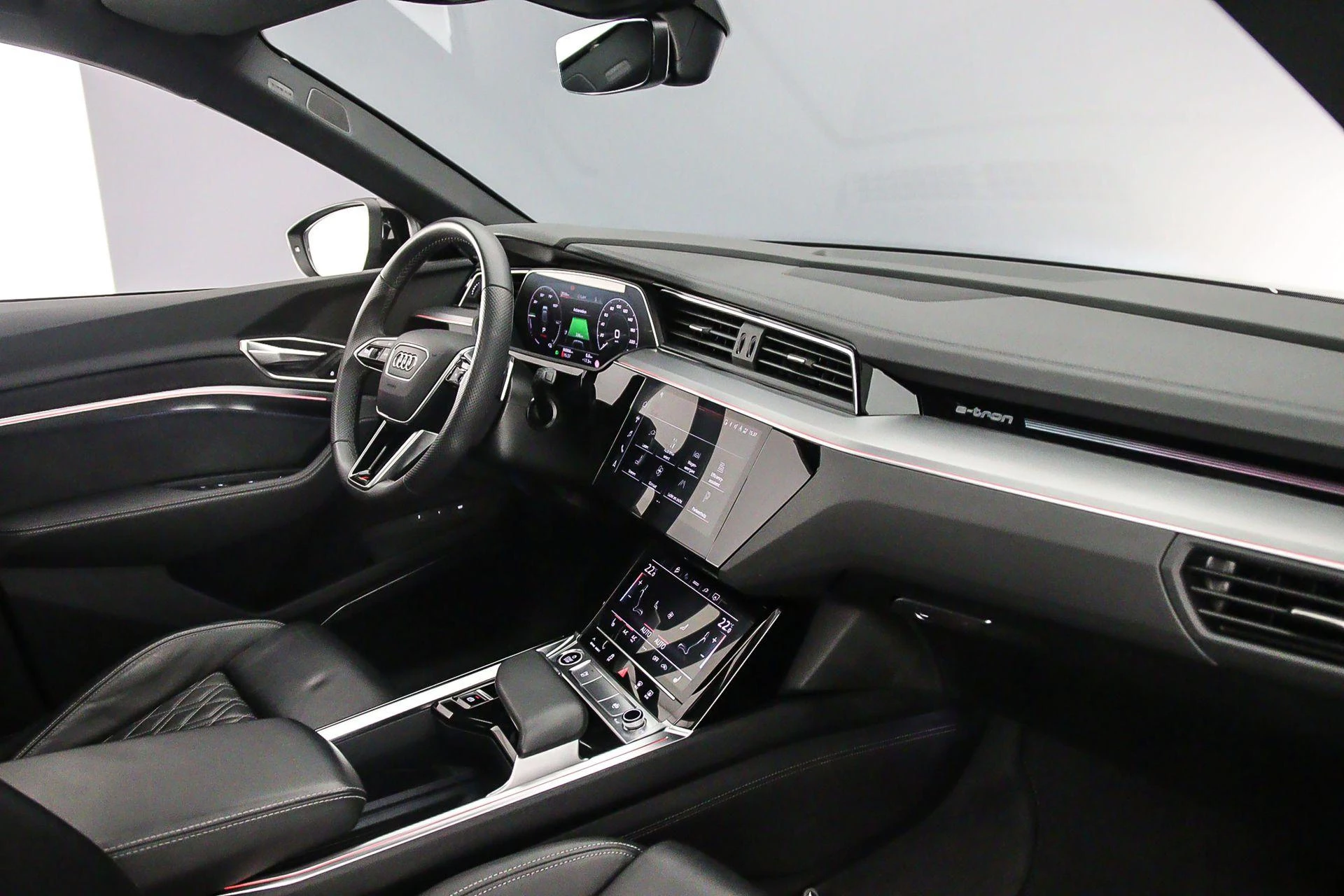 Hoofdafbeelding Audi Q8 e-tron