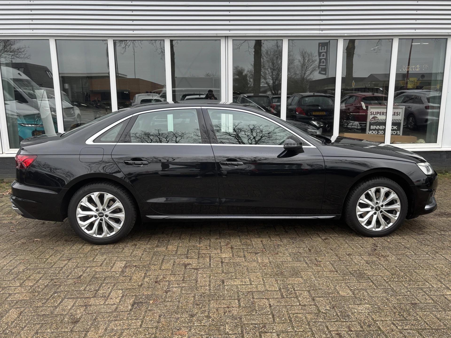 Hoofdafbeelding Audi A4
