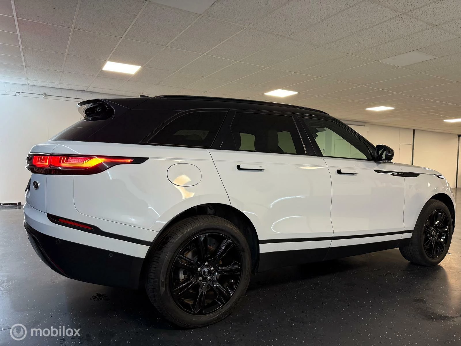 Hoofdafbeelding Land Rover Range Rover Velar