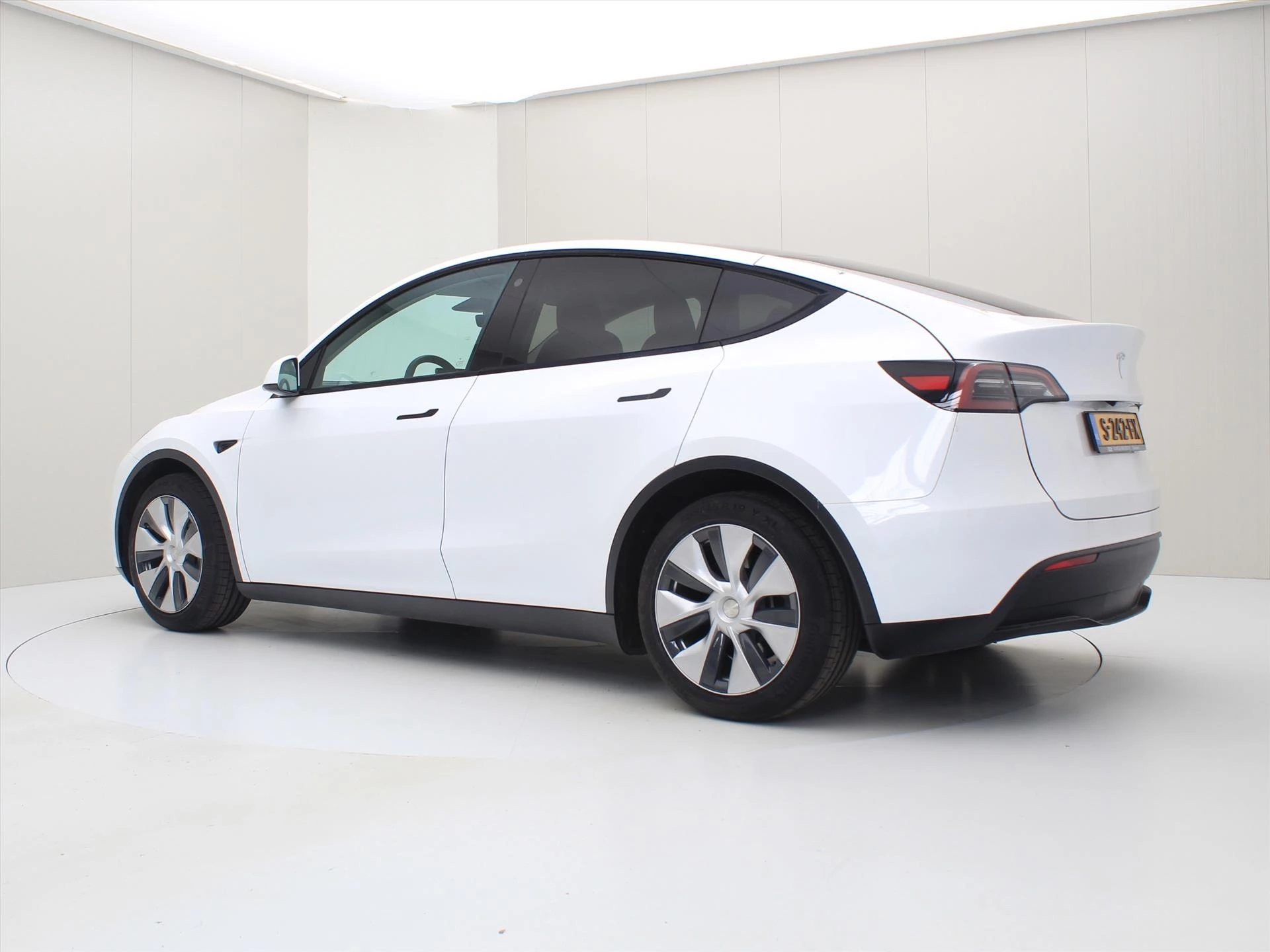 Hoofdafbeelding Tesla Model Y