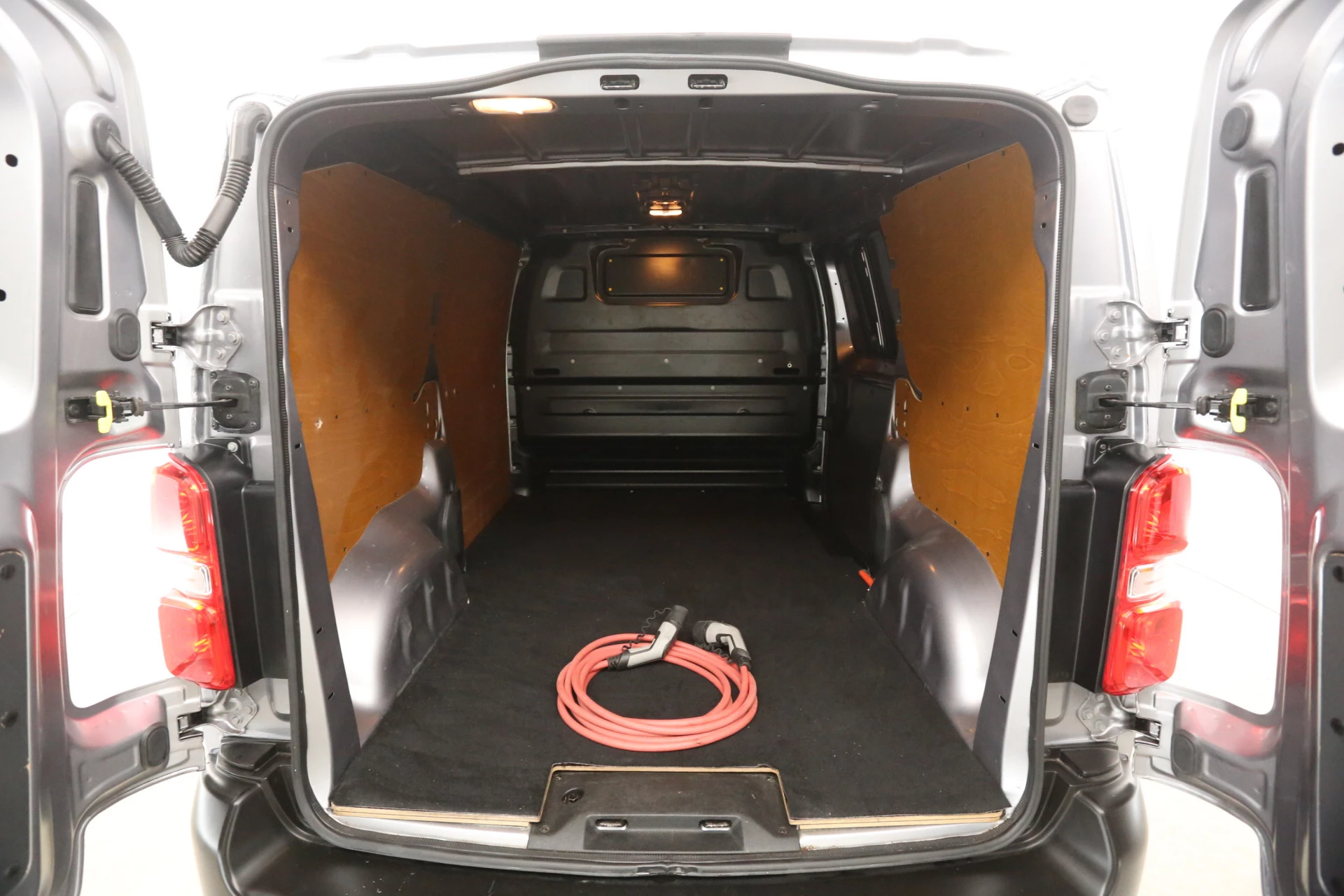 Hoofdafbeelding Opel Vivaro-e