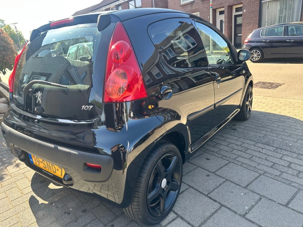 Hoofdafbeelding Peugeot 107