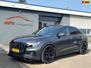 Audi Q8 55 TFSI e quattro S-line pano trekh 23" matrix ambiance