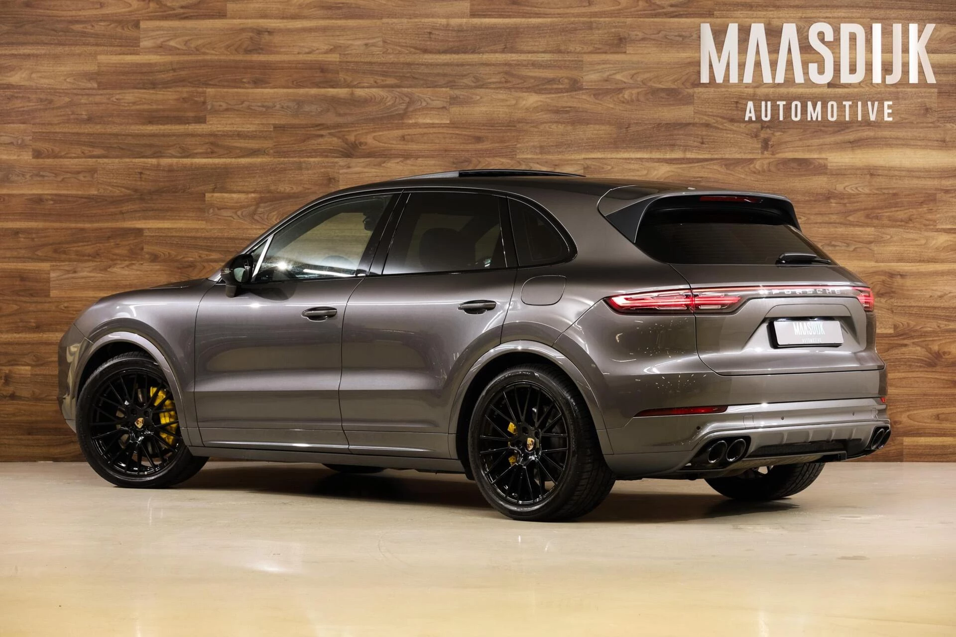 Hoofdafbeelding Porsche Cayenne