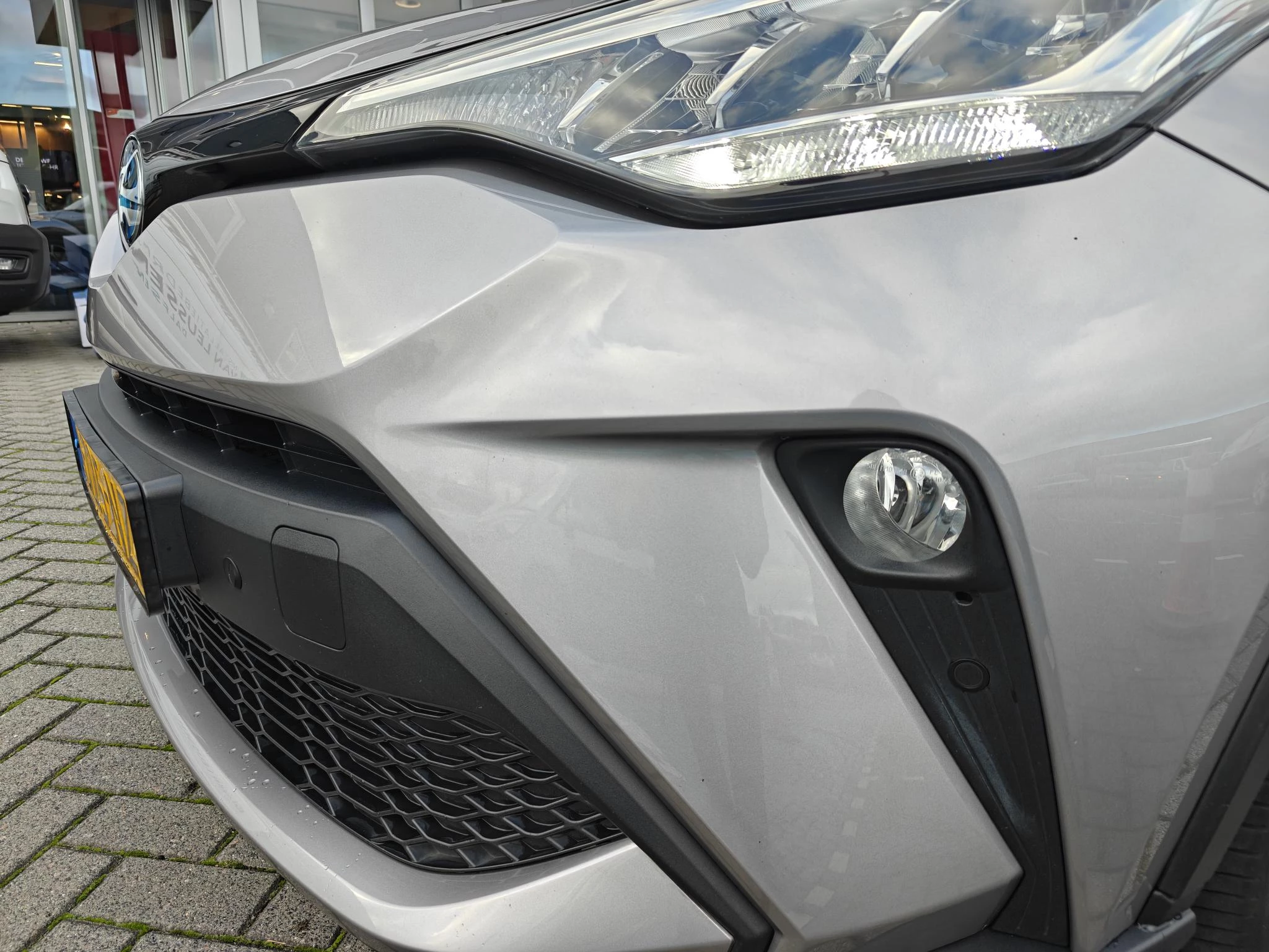 Hoofdafbeelding Toyota C-HR
