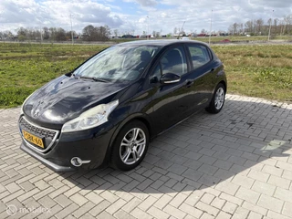Peugeot 208 1.2 VTi Allure
