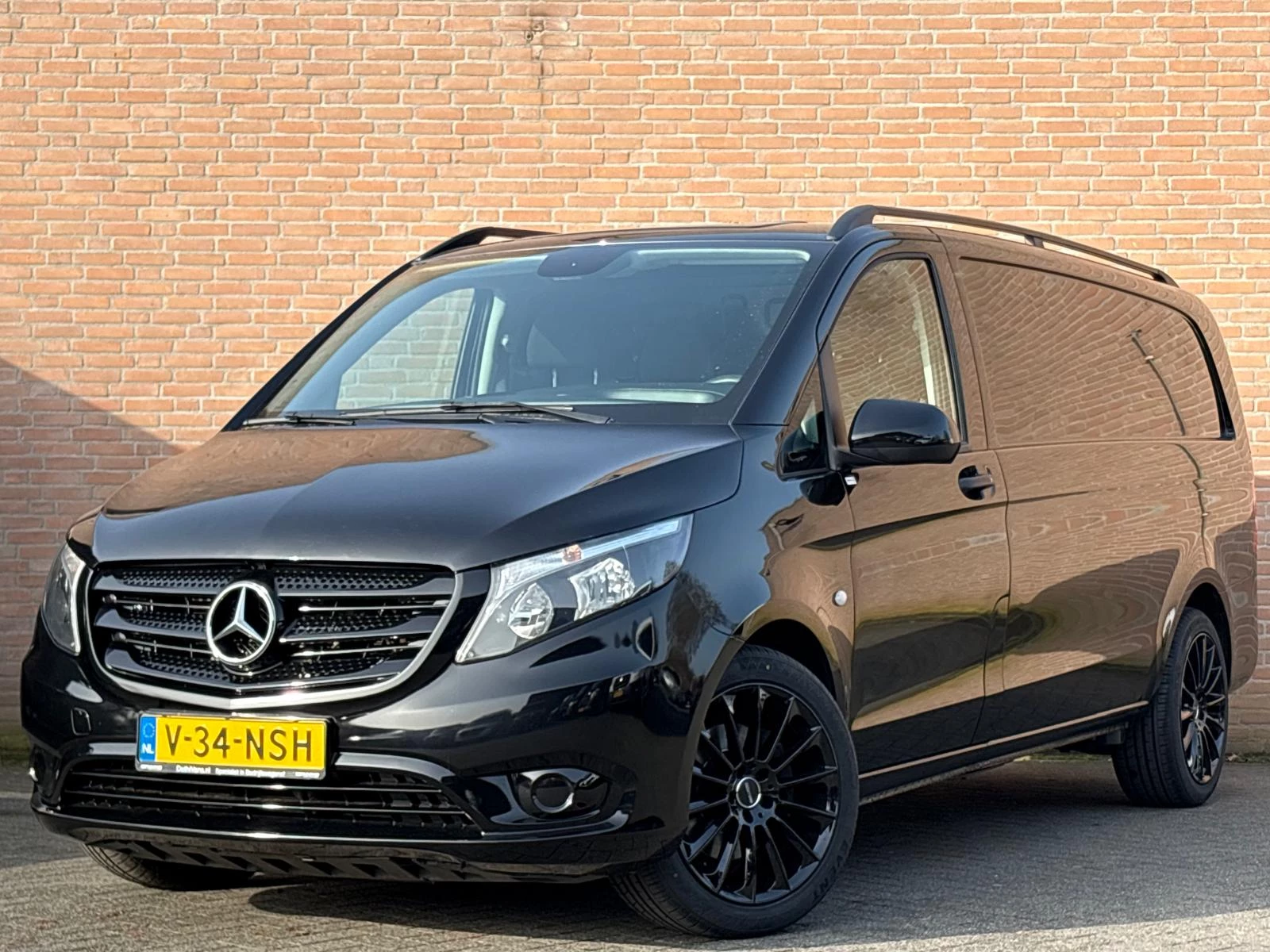Hoofdafbeelding Mercedes-Benz Vito