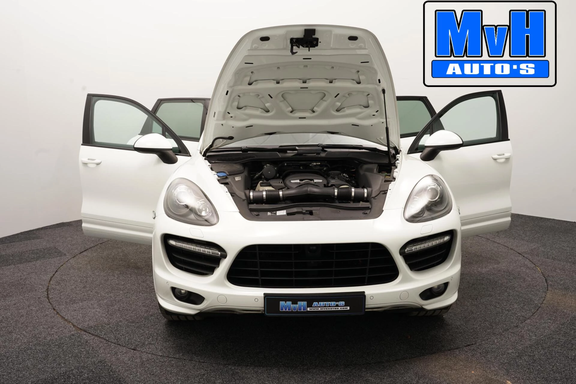 Hoofdafbeelding Porsche Cayenne