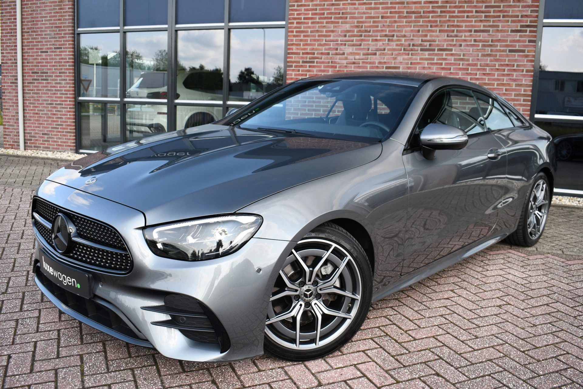 Hoofdafbeelding Mercedes-Benz E-Klasse