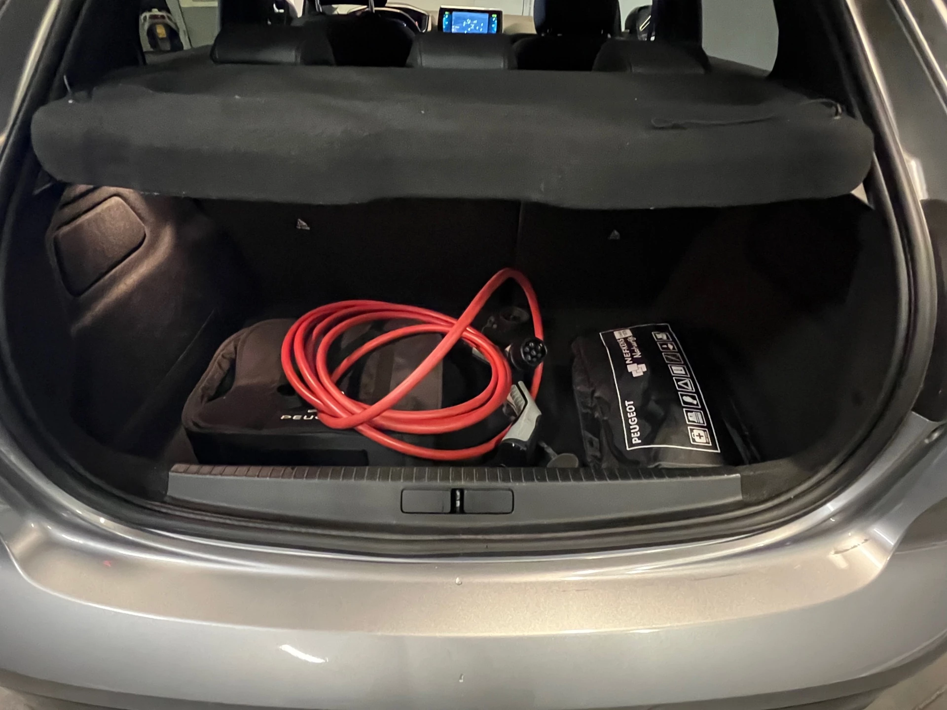 Hoofdafbeelding Peugeot e-208
