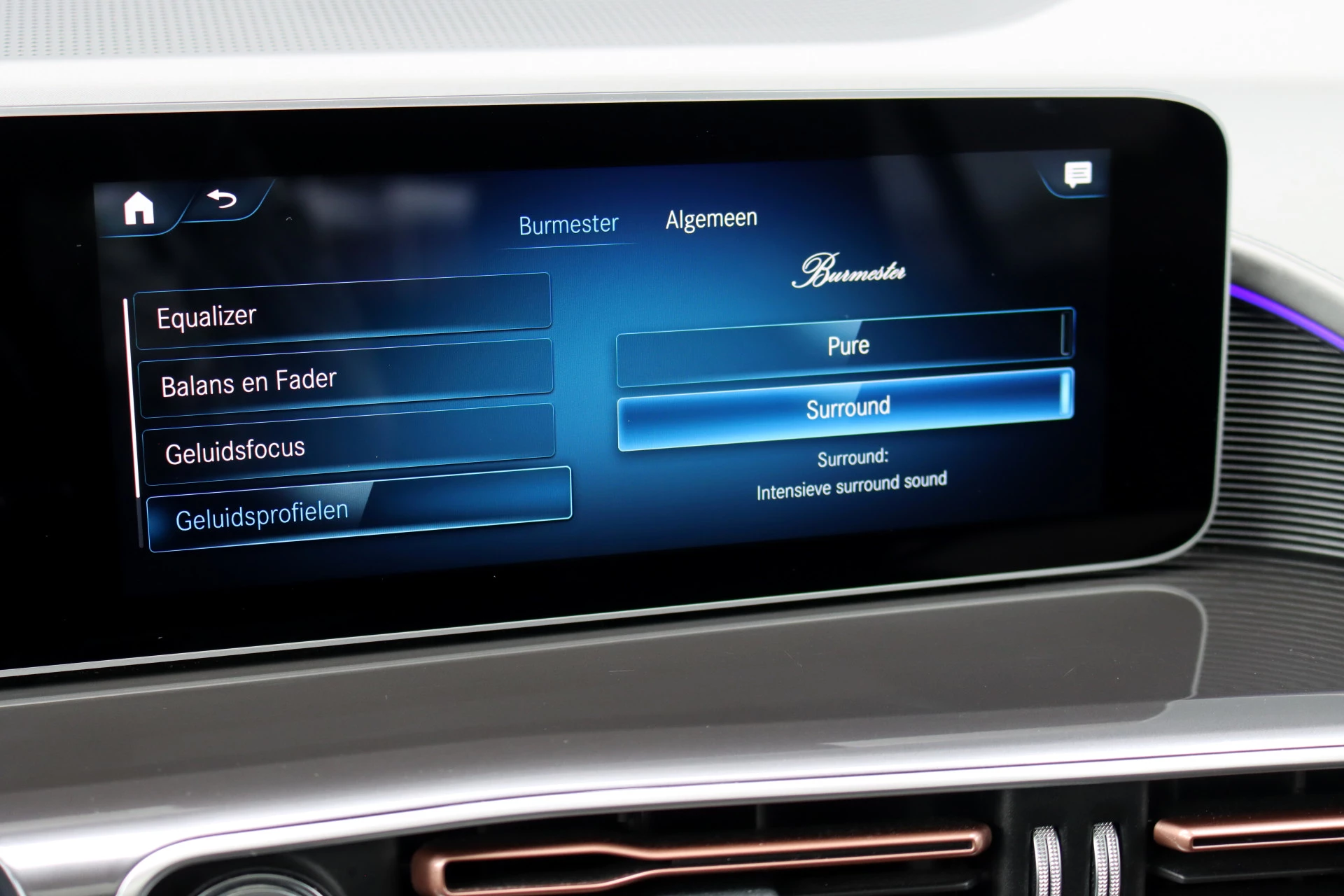 Hoofdafbeelding Mercedes-Benz EQC