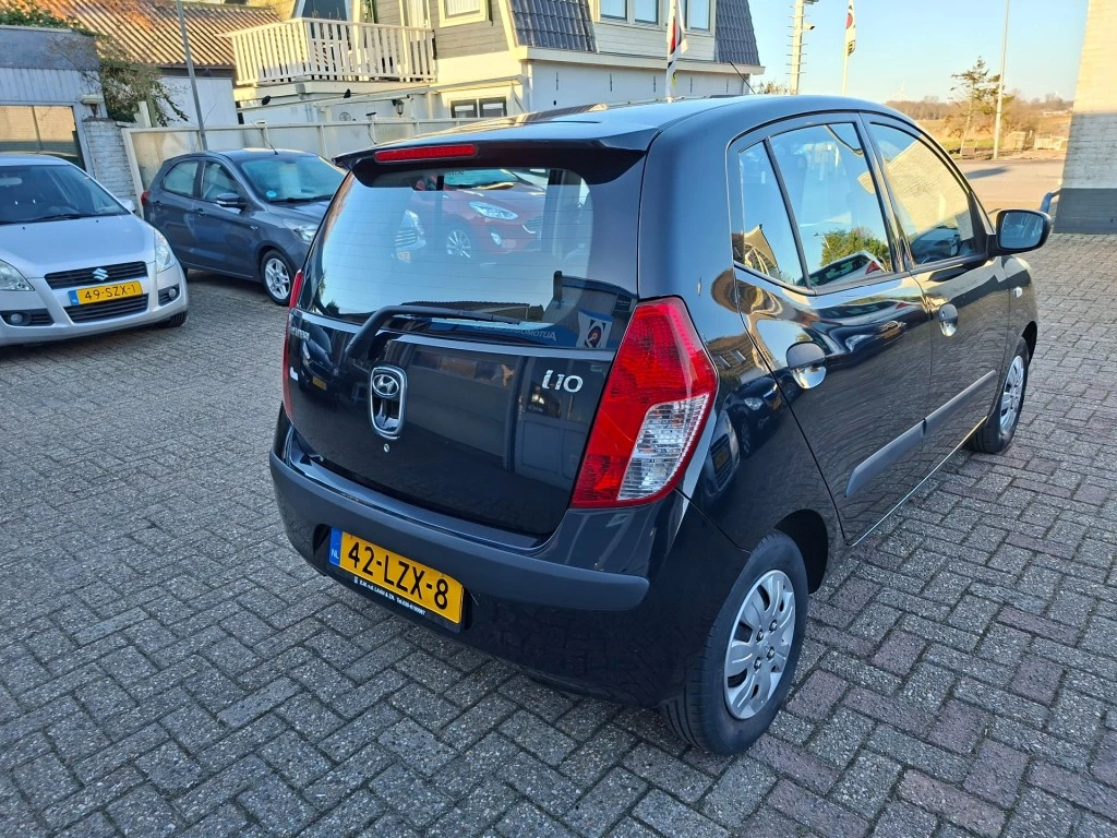 Hoofdafbeelding Hyundai i10