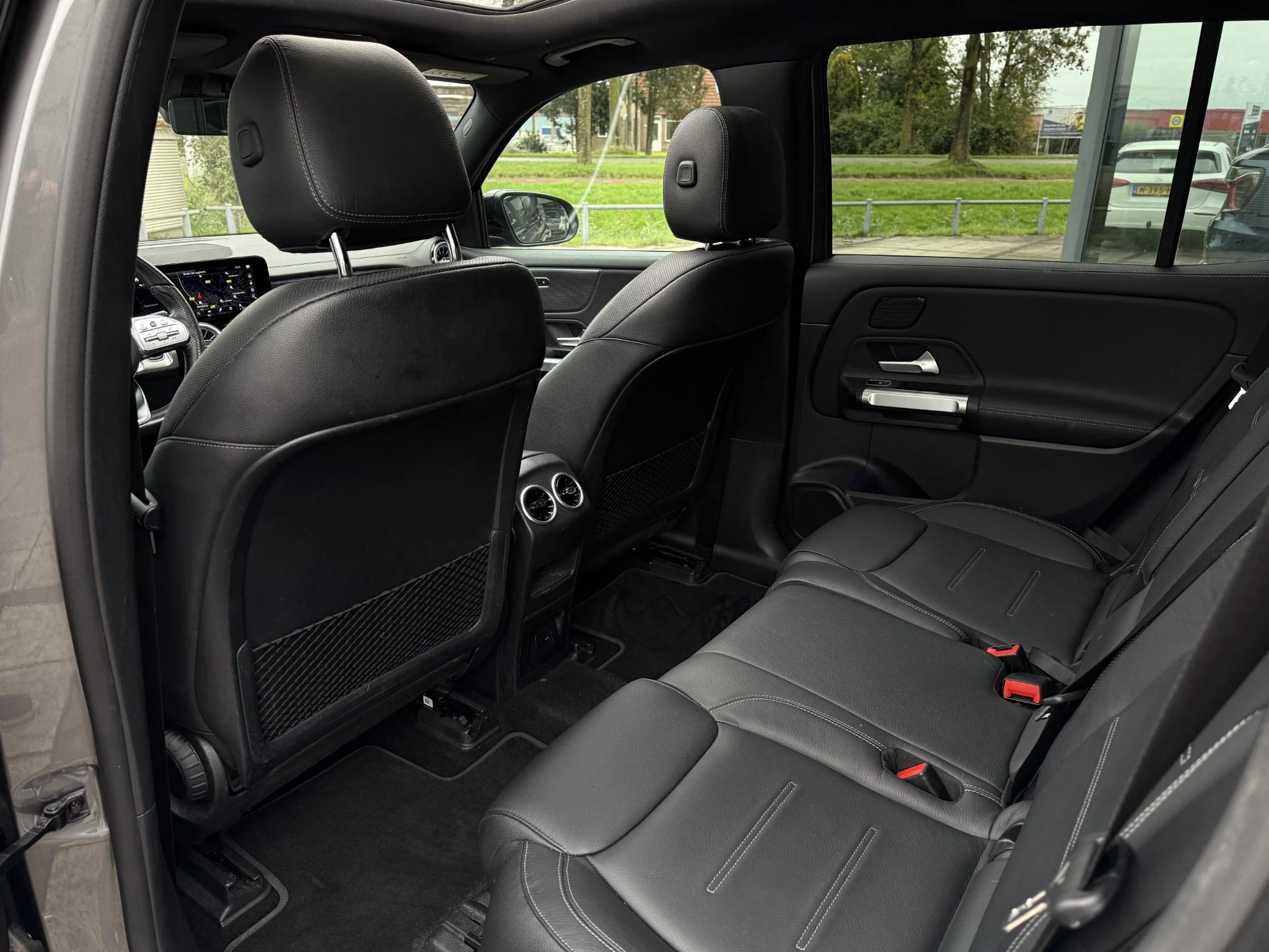 Hoofdafbeelding Mercedes-Benz EQB