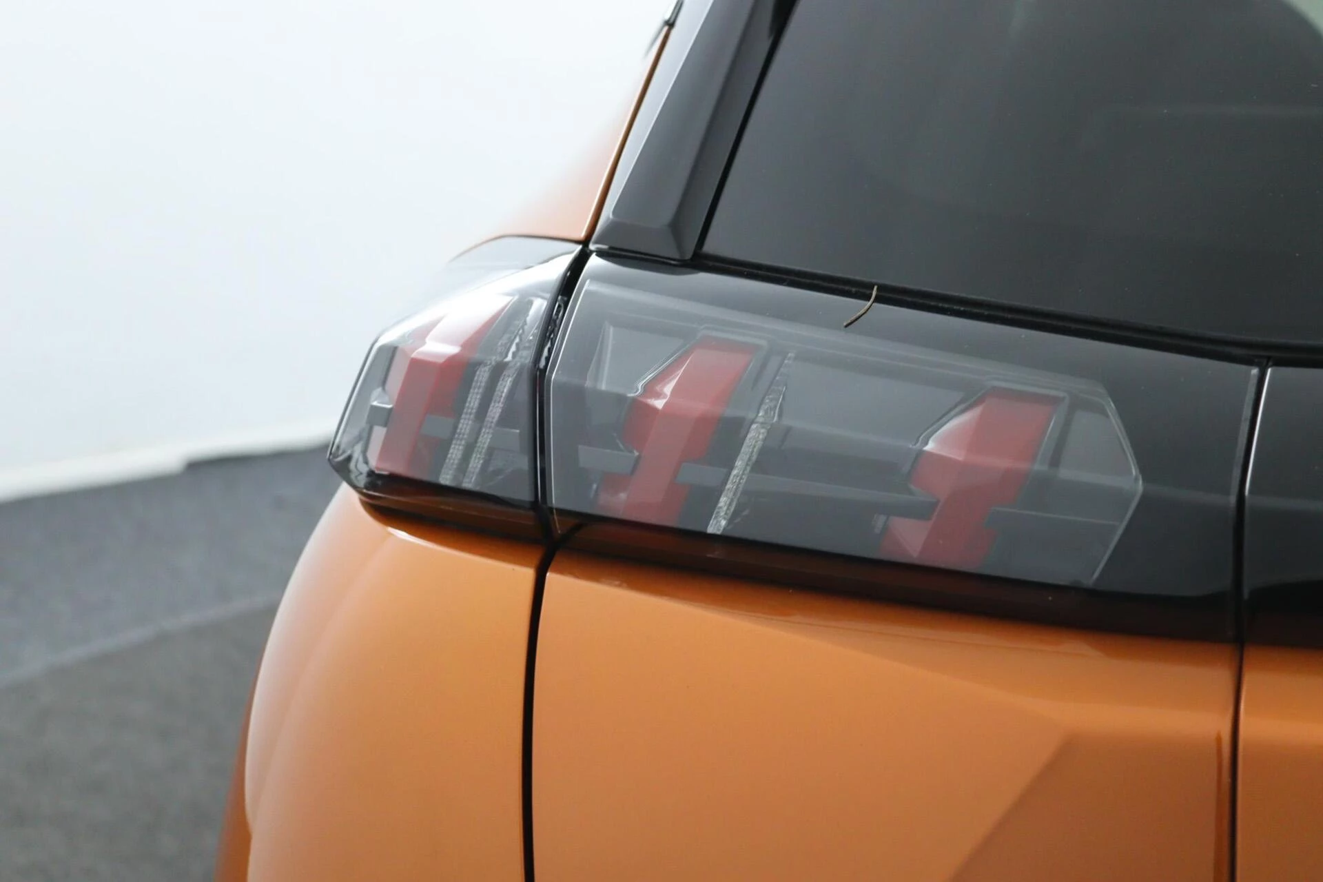 Hoofdafbeelding Peugeot e-2008