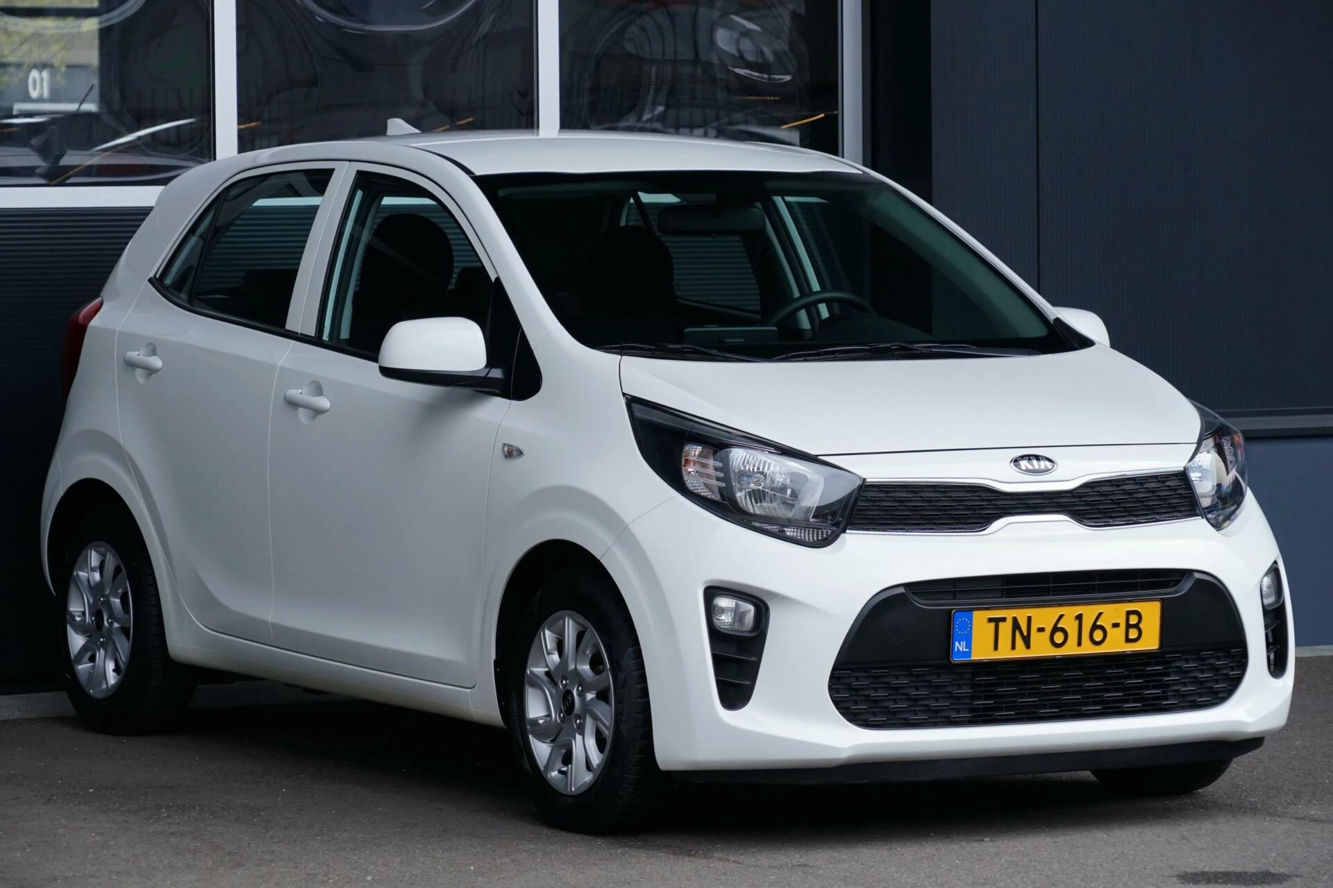 Hoofdafbeelding Kia Picanto