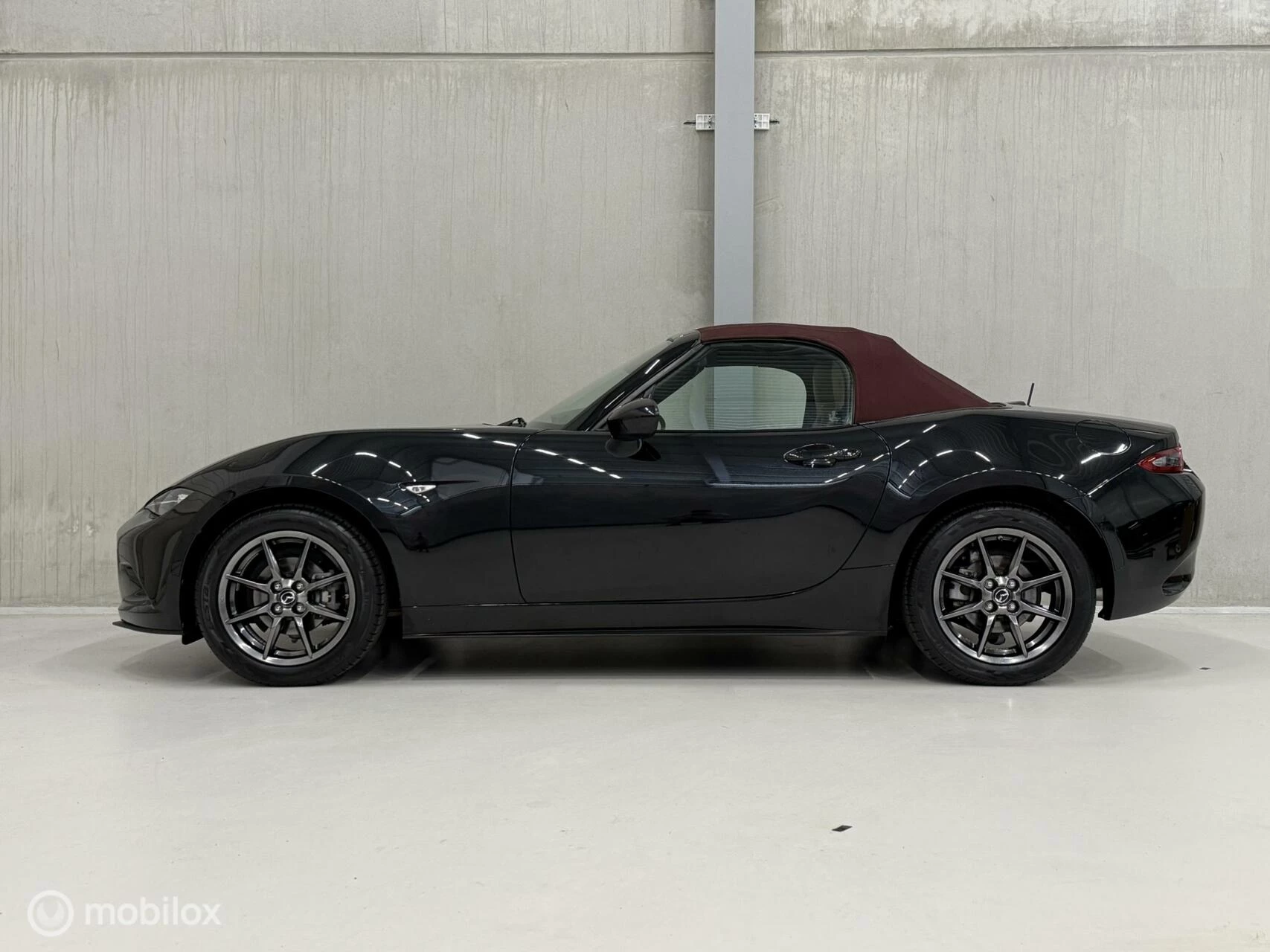 Hoofdafbeelding Mazda MX-5