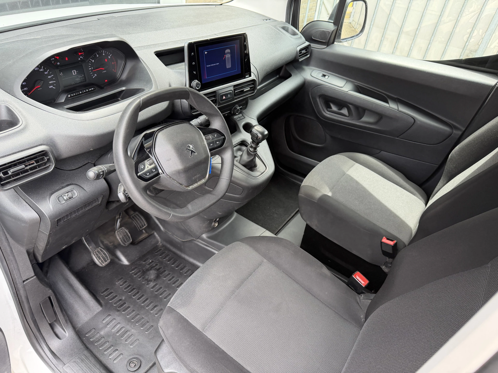 Hoofdafbeelding Peugeot Partner