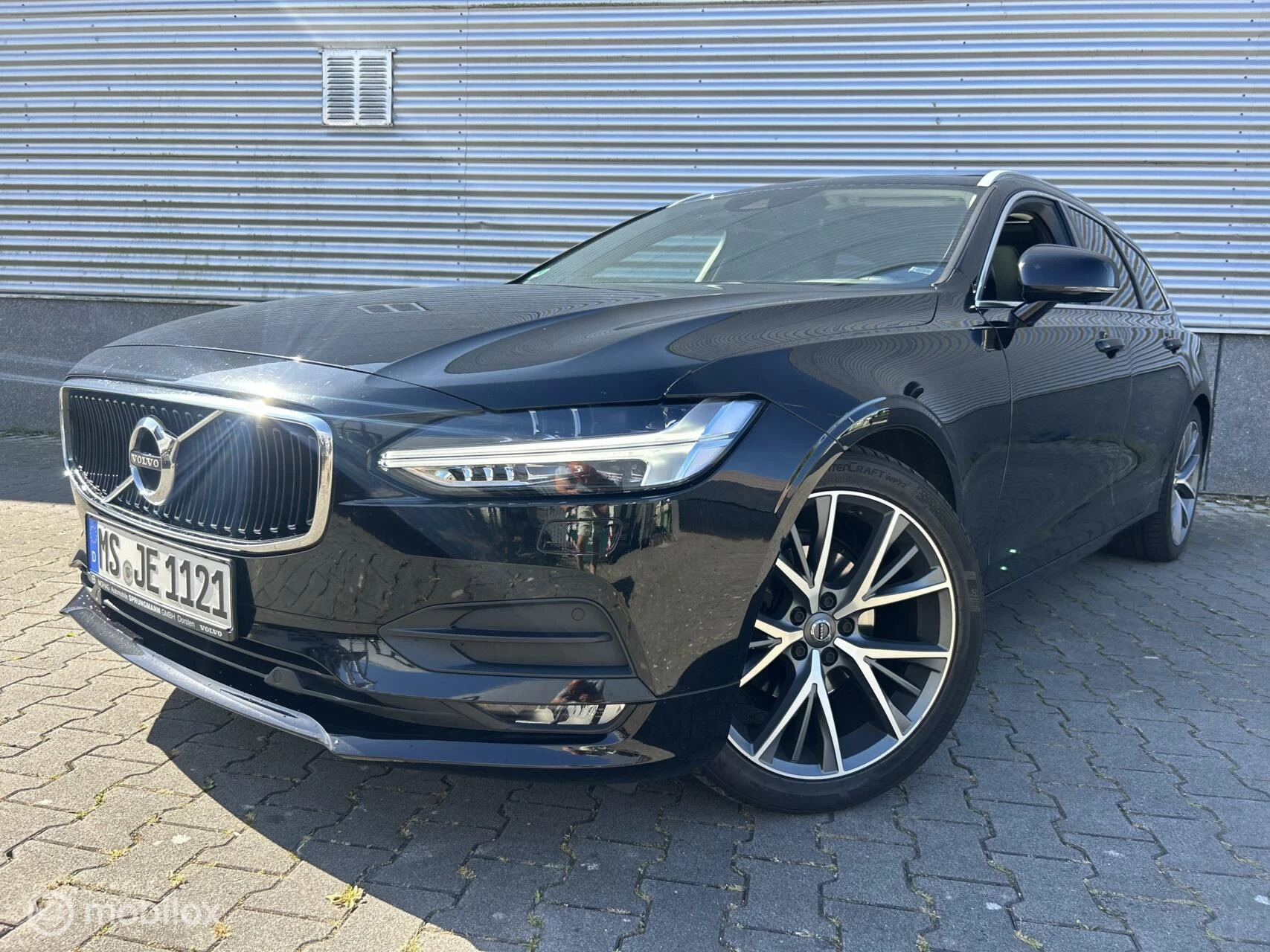 Hoofdafbeelding Volvo V90