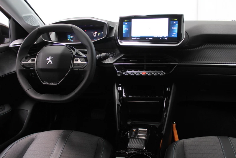 Hoofdafbeelding Peugeot e-208