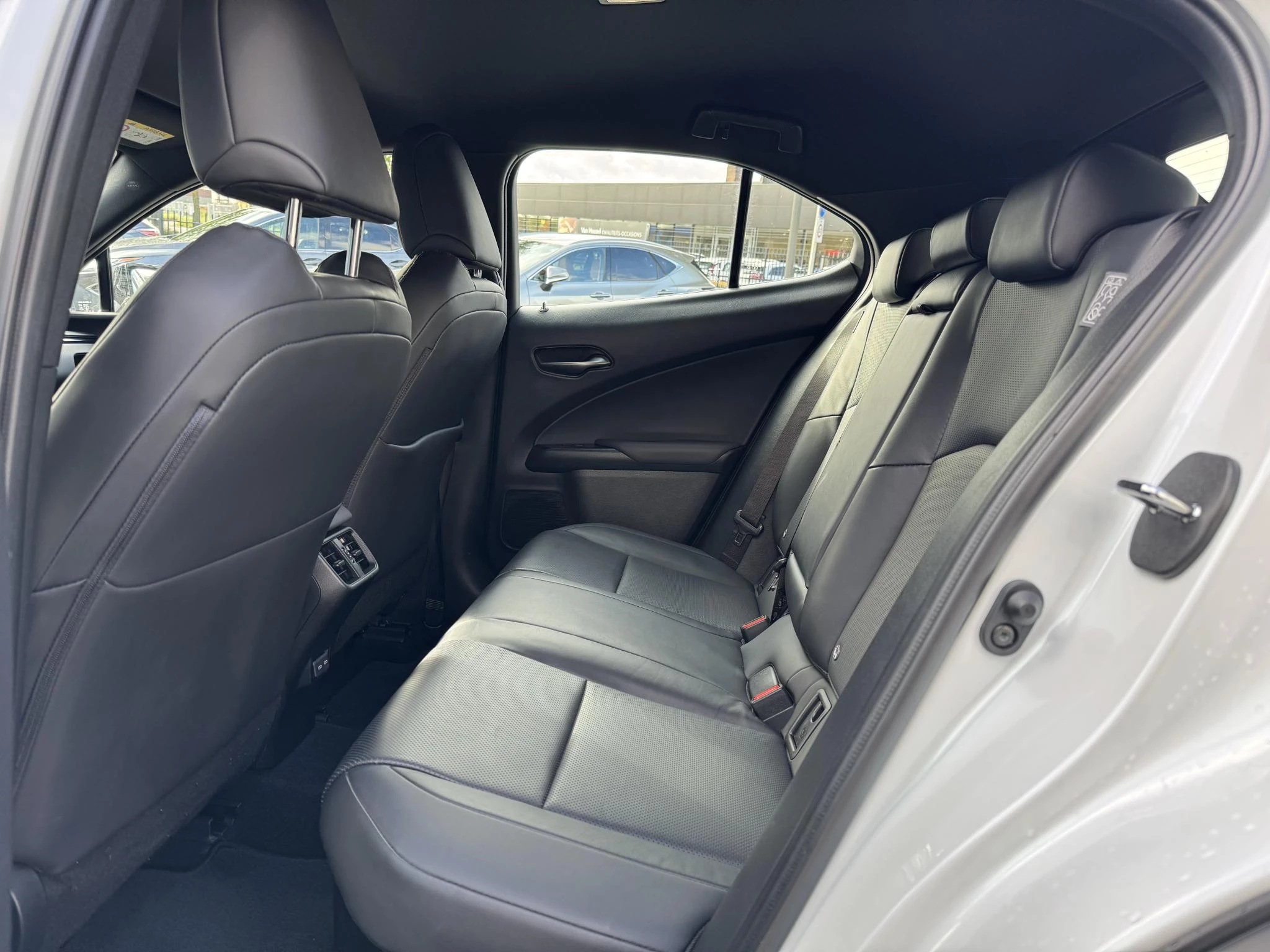 Hoofdafbeelding Lexus UX