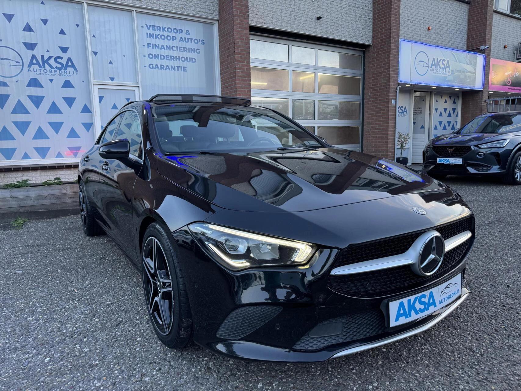 Hoofdafbeelding Mercedes-Benz CLA