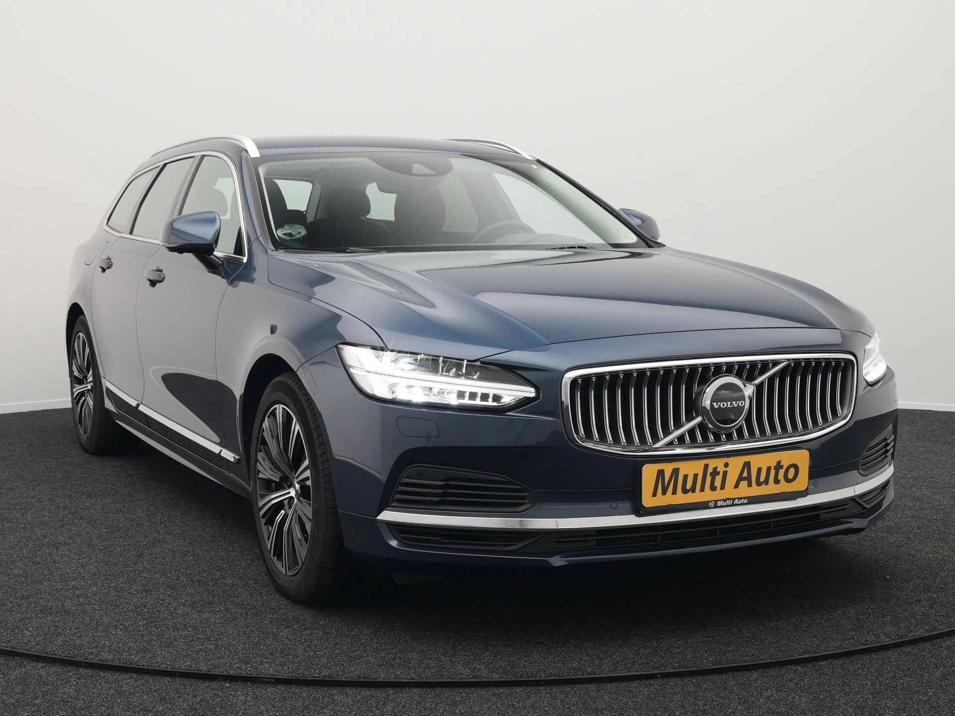 Hoofdafbeelding Volvo V90