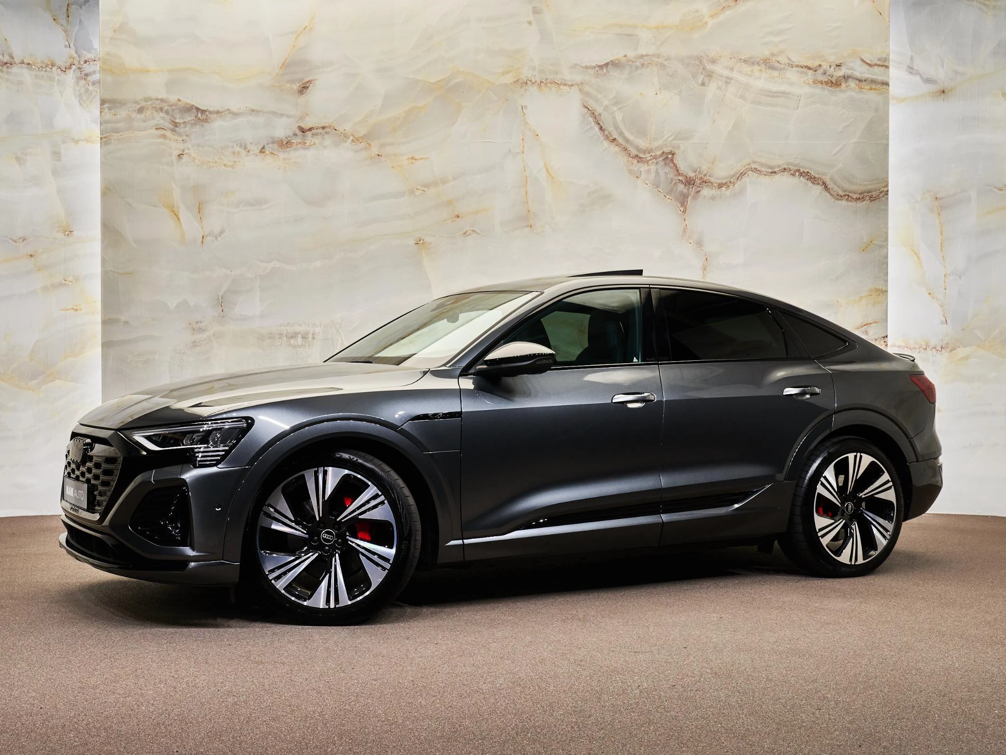 Hoofdafbeelding Audi Q8 Sportback e-tron