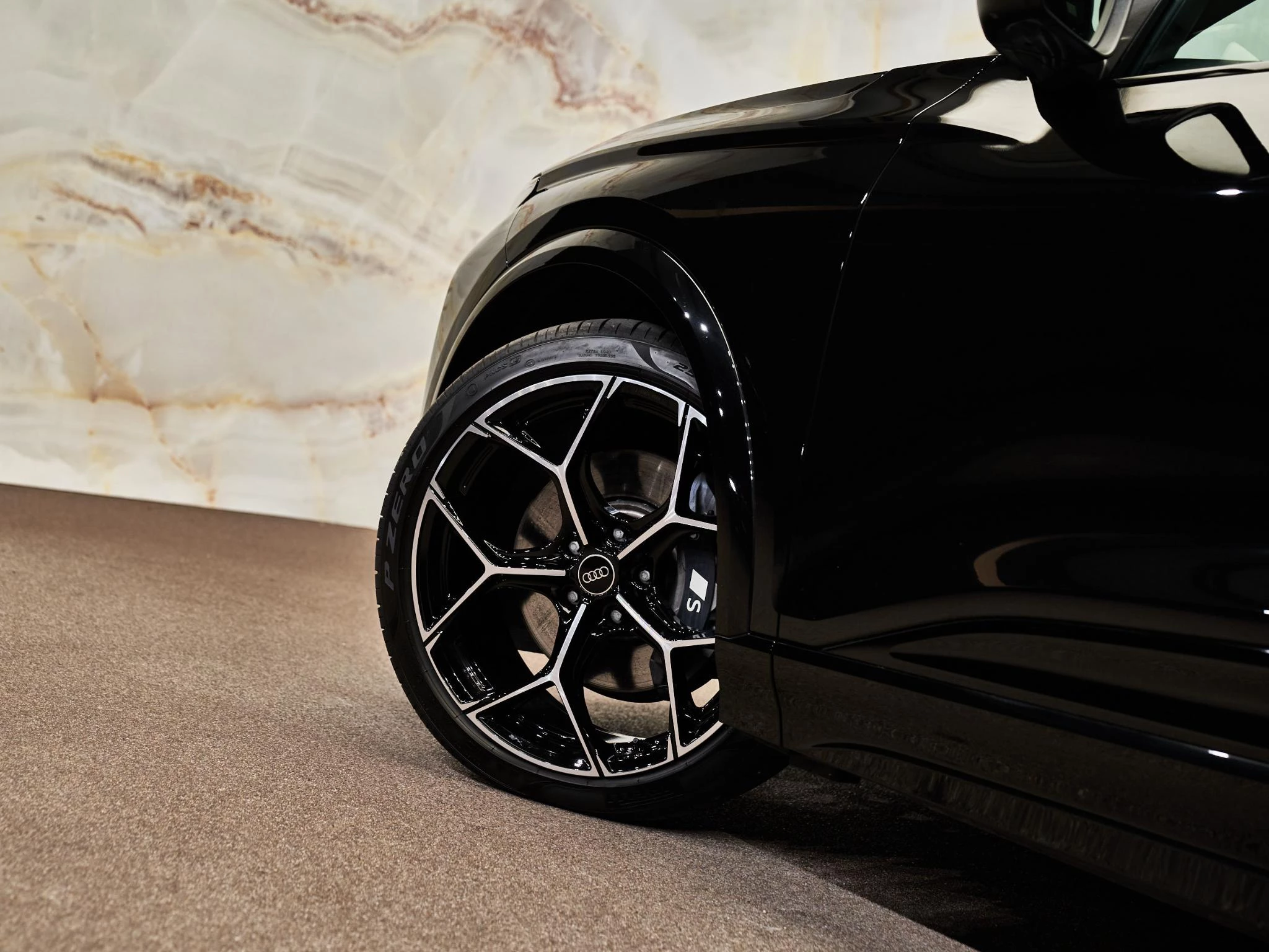 Hoofdafbeelding Audi SQ6 e-tron