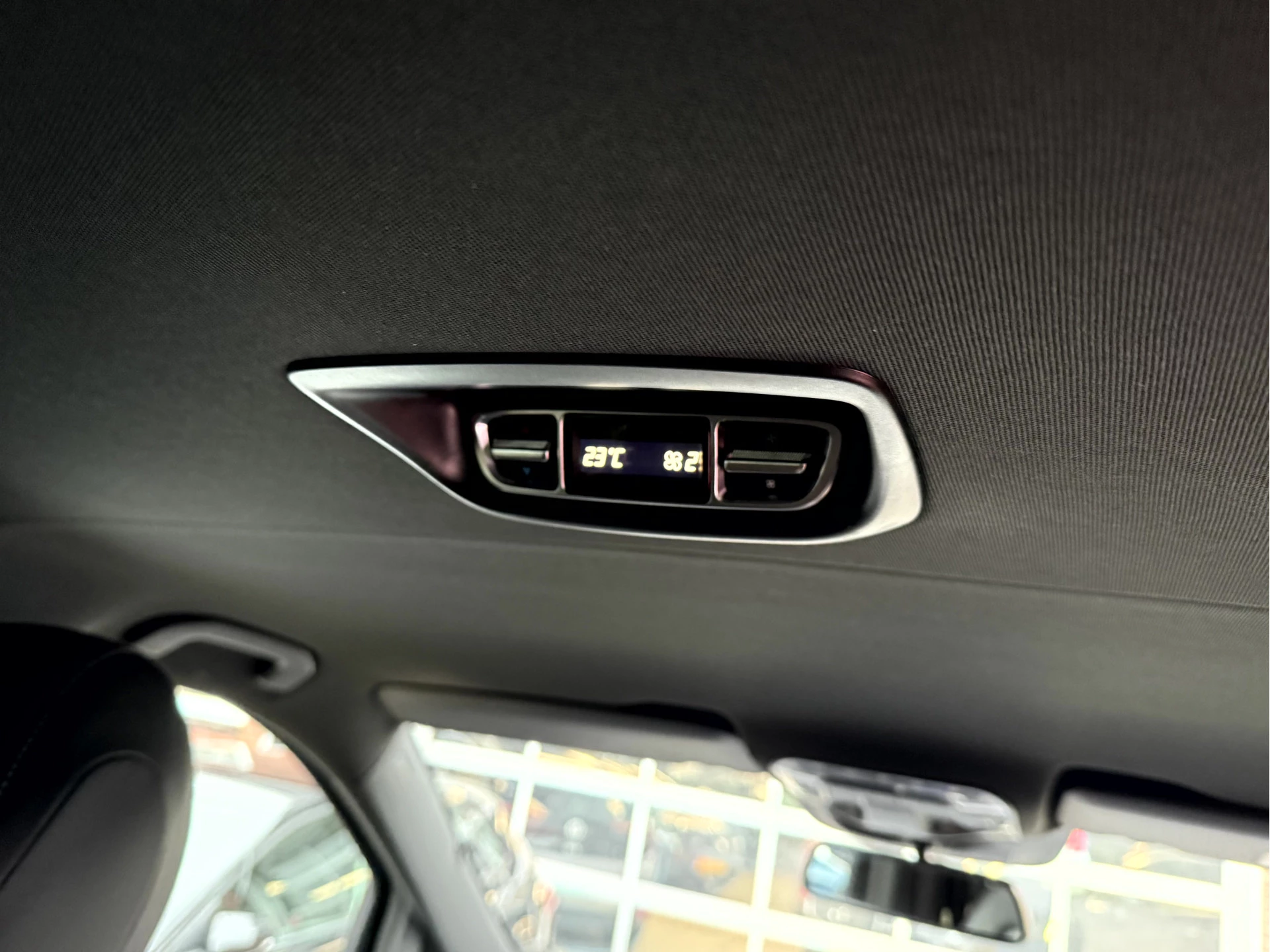 Hoofdafbeelding Mercedes-Benz EQV