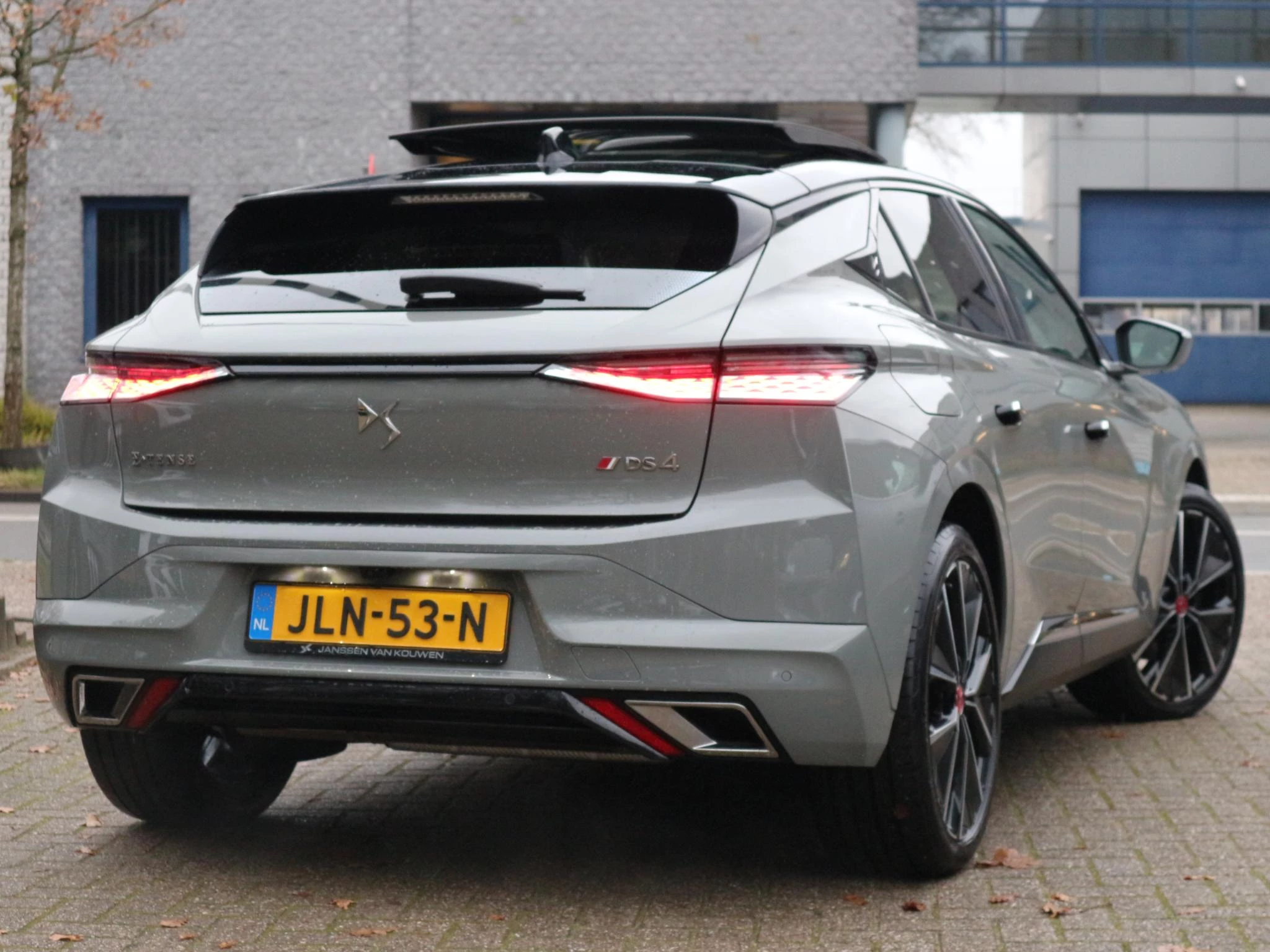 Hoofdafbeelding DS DS 4