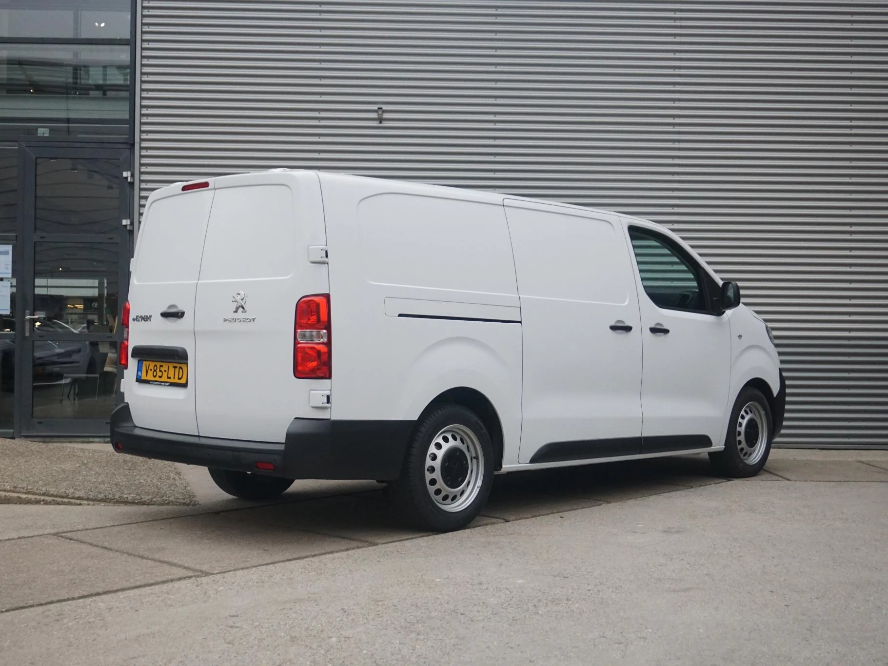 Hoofdafbeelding Peugeot e-Expert