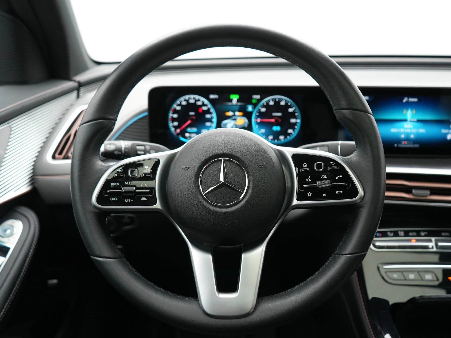 Hoofdafbeelding Mercedes-Benz EQC