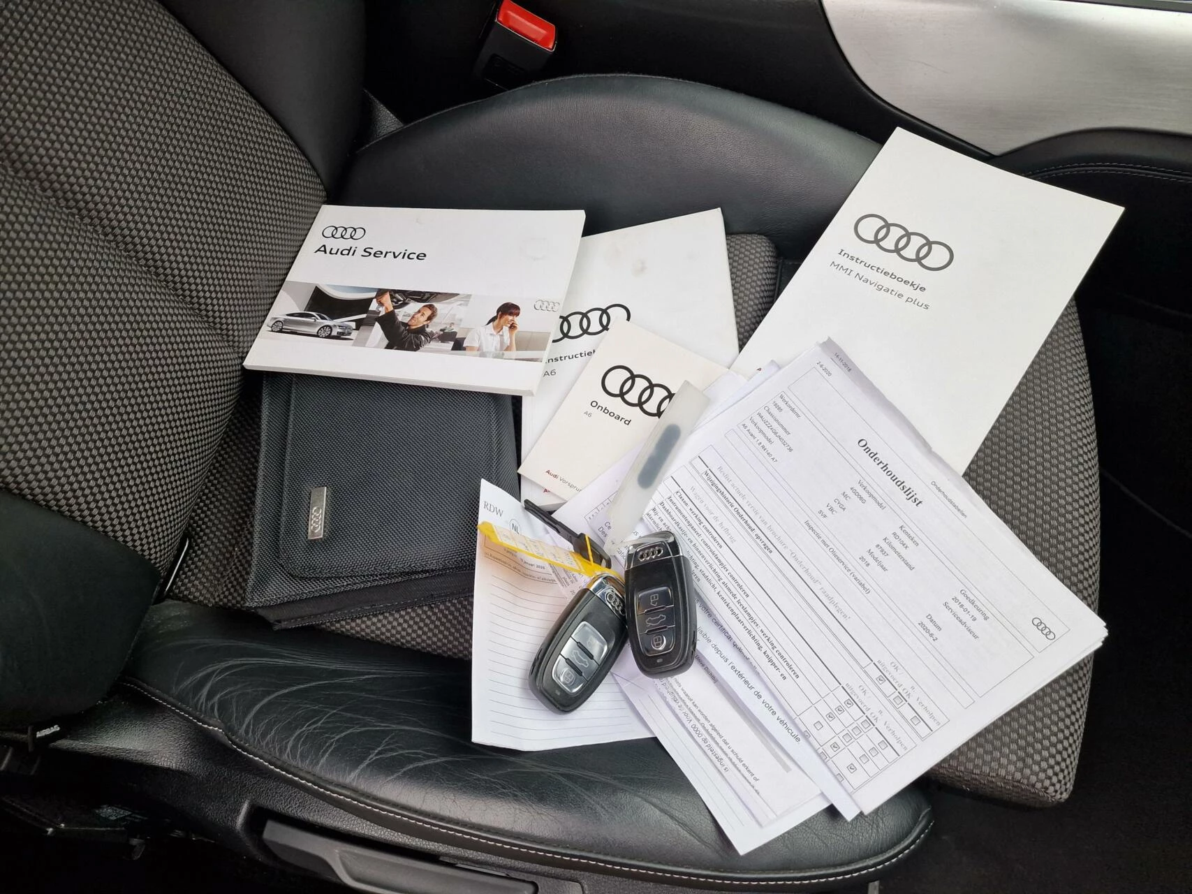 Hoofdafbeelding Audi A6