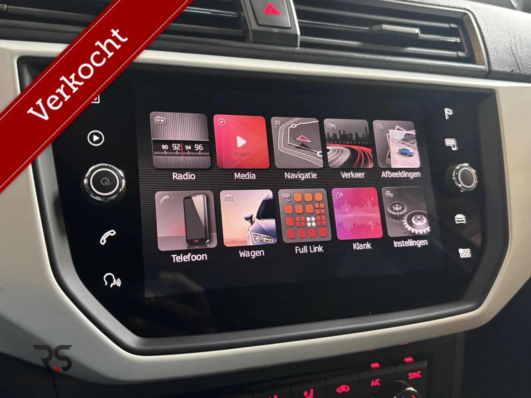 Hoofdafbeelding SEAT Arona