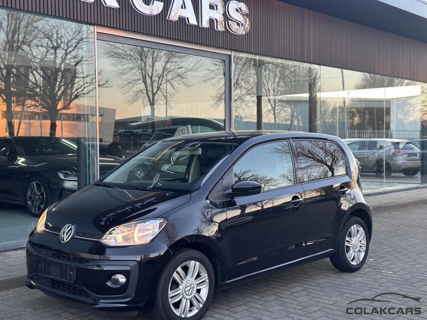 Hoofdafbeelding Volkswagen up!