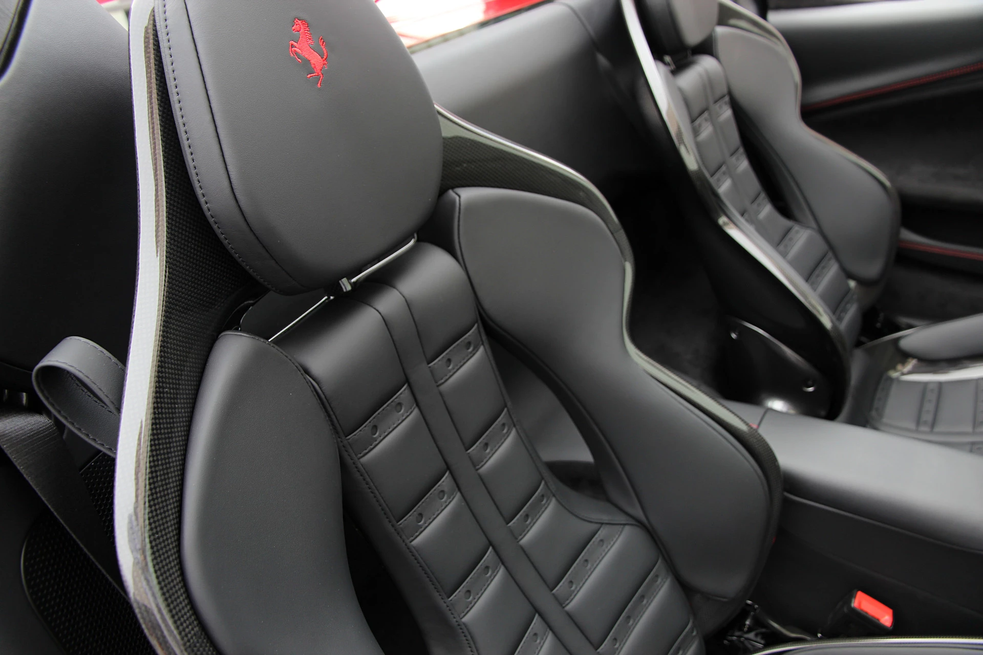 Hoofdafbeelding Ferrari 296