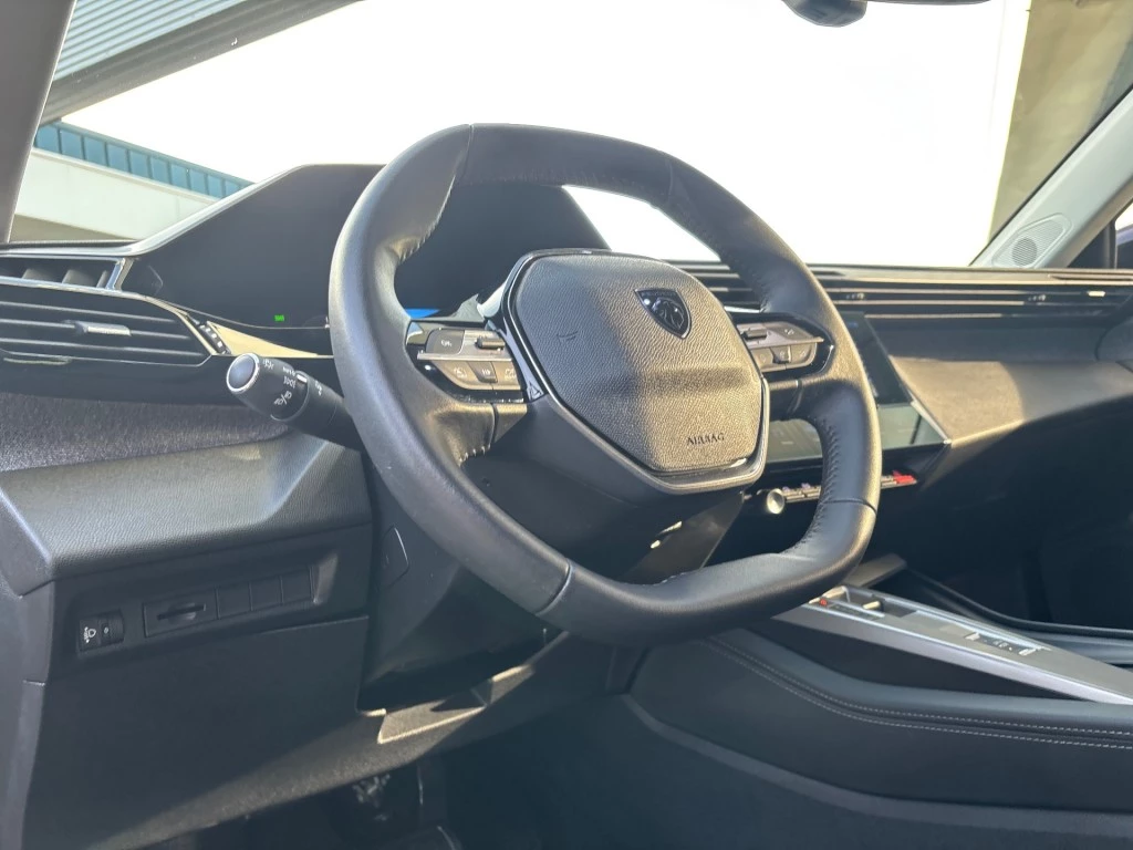 Hoofdafbeelding Peugeot 408