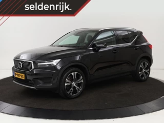 Volvo XC40 1.5 T4 Recharge Inscription | Trekhaak | Apple Carplay | Cruise Control Adaptief | Grootlichtassistent | keyless entry | DAB | LMV 19