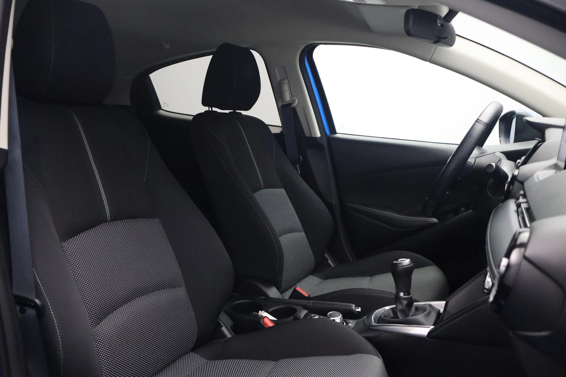 Hoofdafbeelding Mazda 2