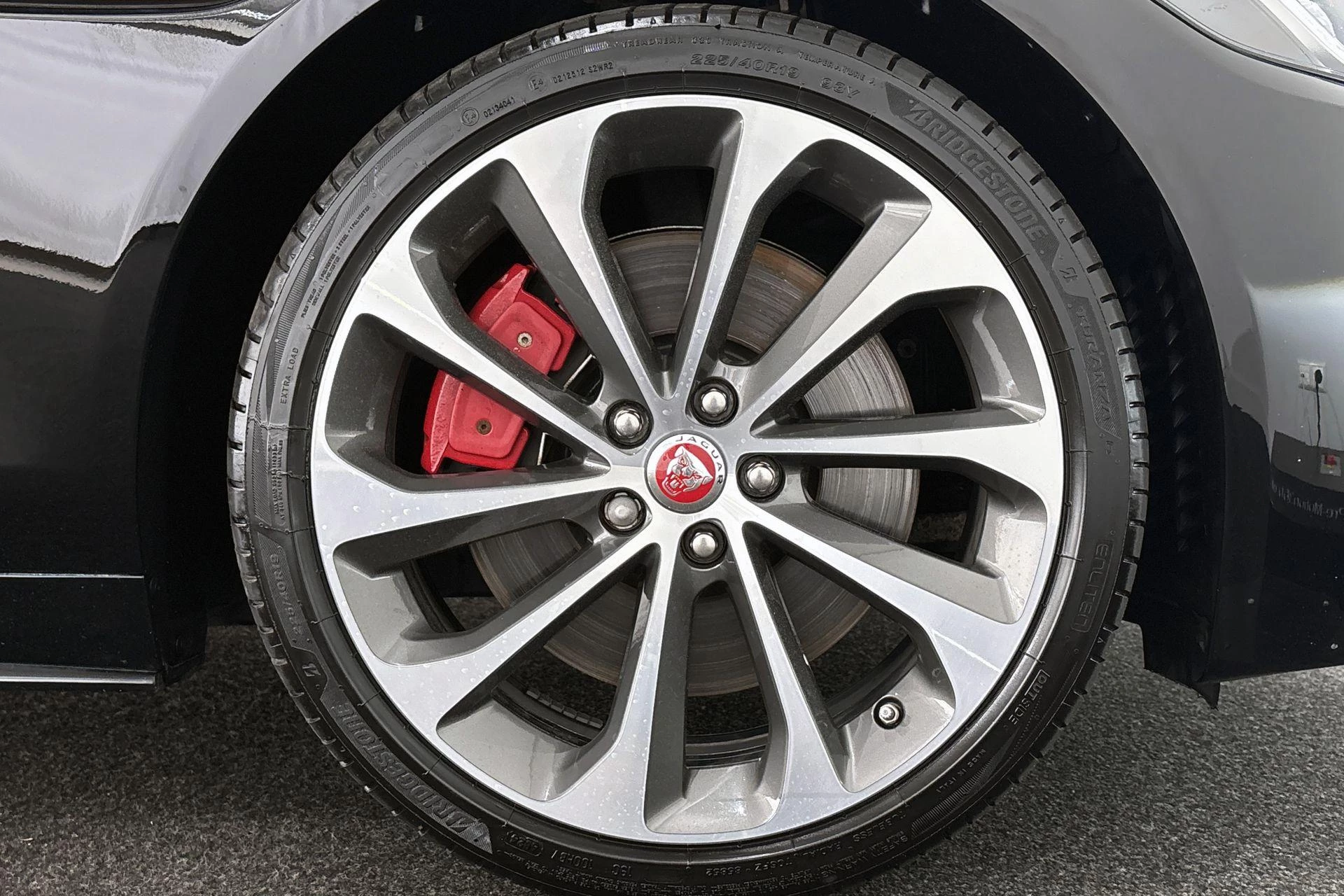 Hoofdafbeelding Jaguar XE