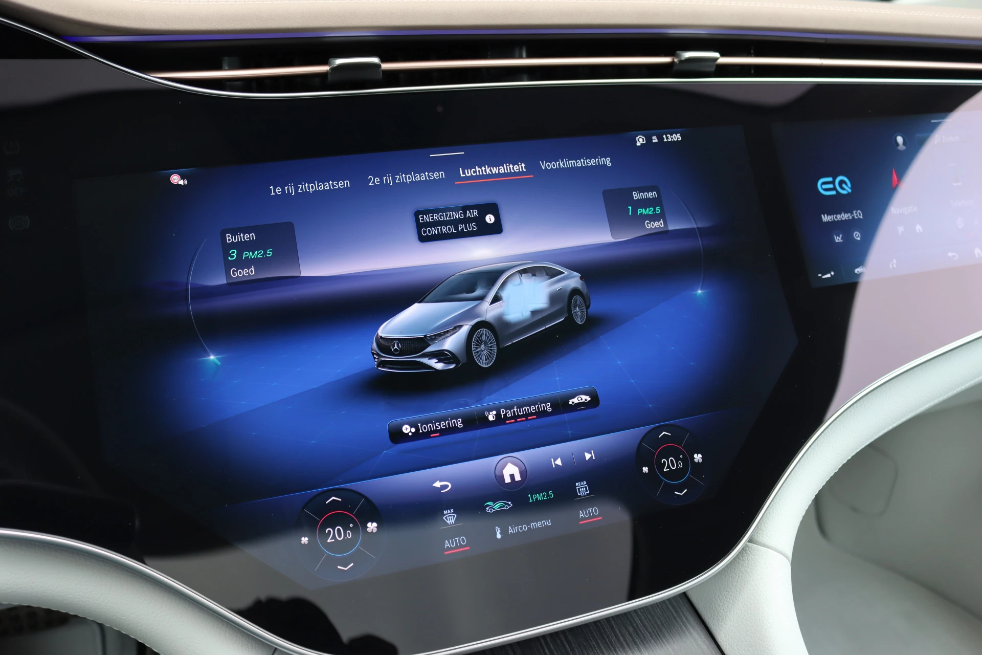 Hoofdafbeelding Mercedes-Benz EQS