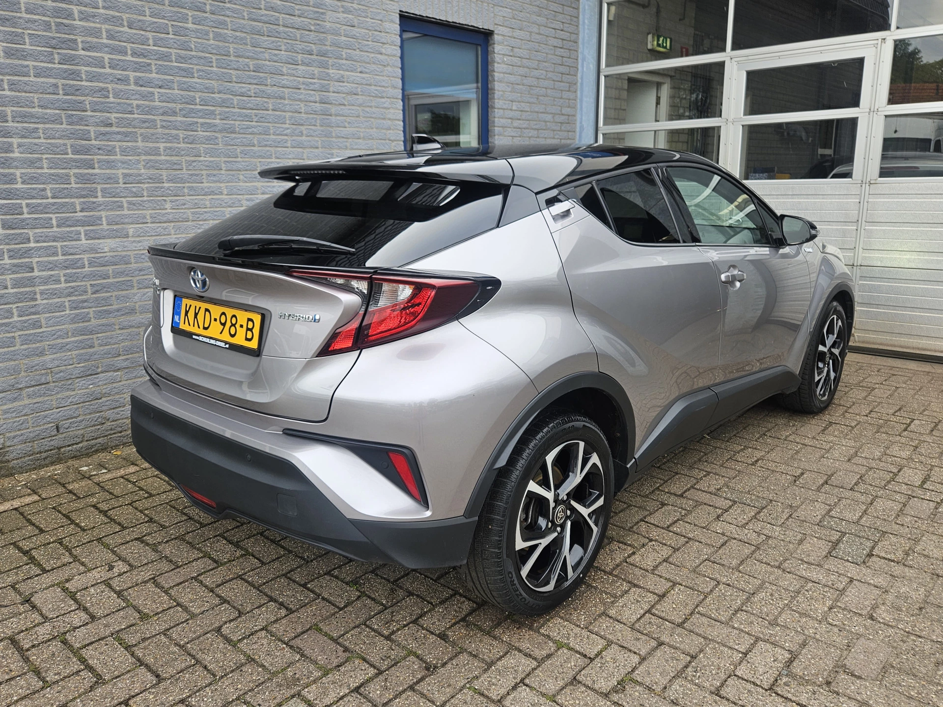 Hoofdafbeelding Toyota C-HR