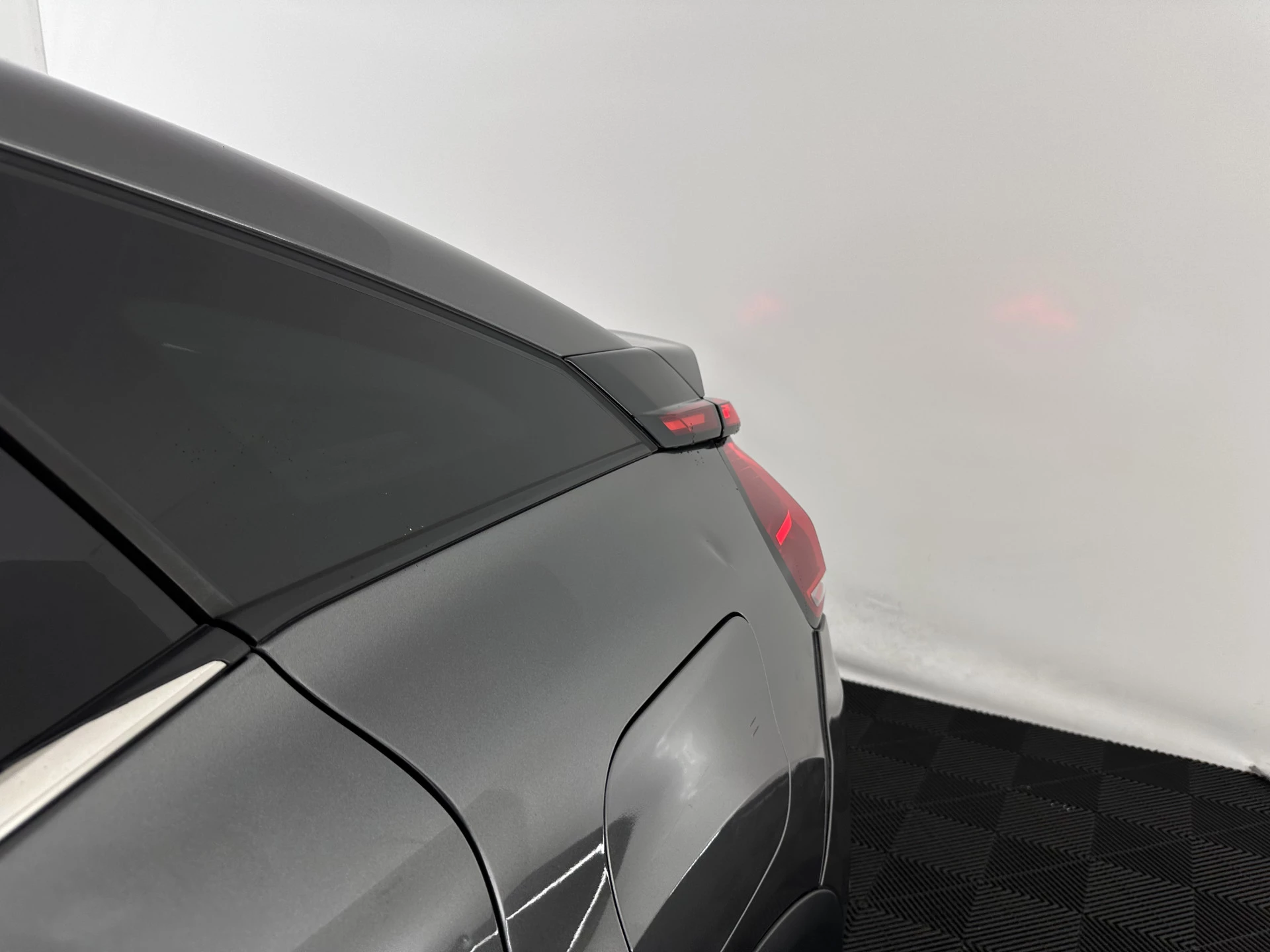 Hoofdafbeelding Citroën ë-C4