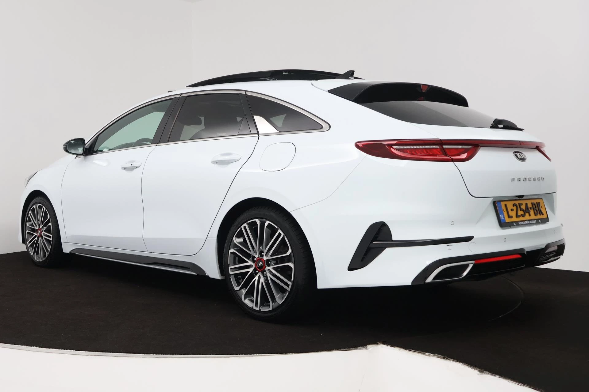 Hoofdafbeelding Kia ProCeed