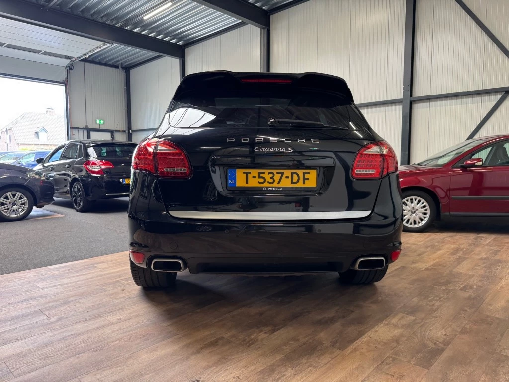 Hoofdafbeelding Porsche Cayenne