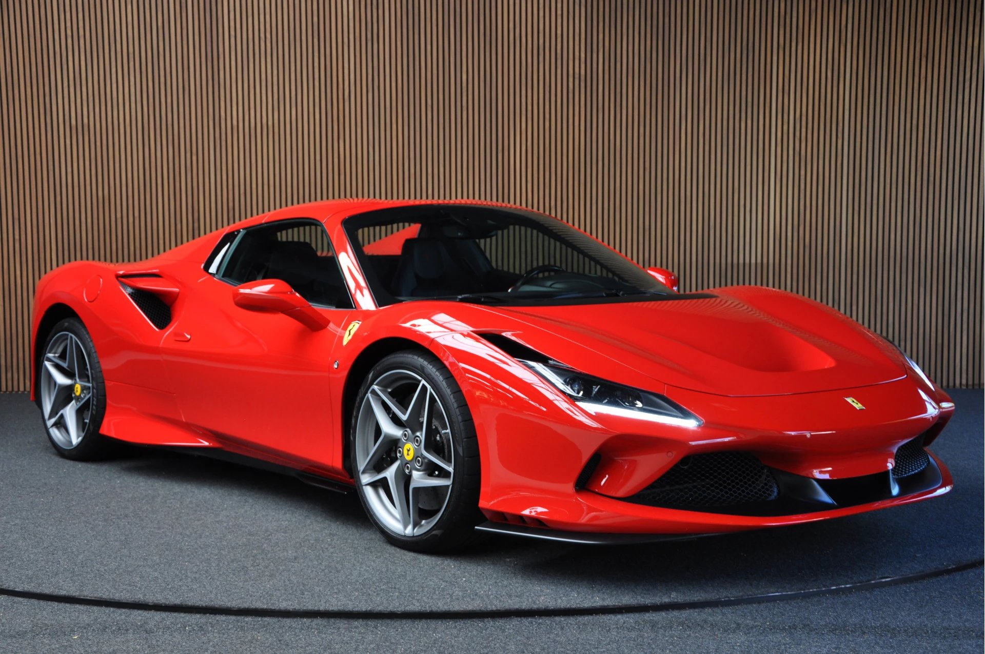 Hoofdafbeelding Ferrari F8 Spider