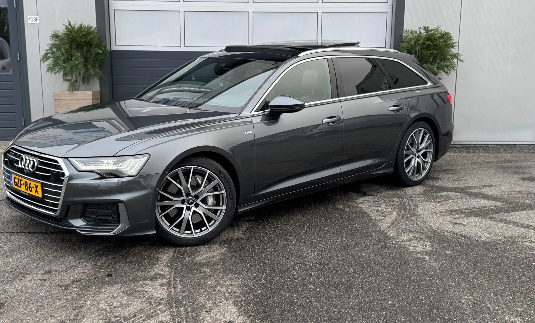 Hoofdafbeelding Audi A6