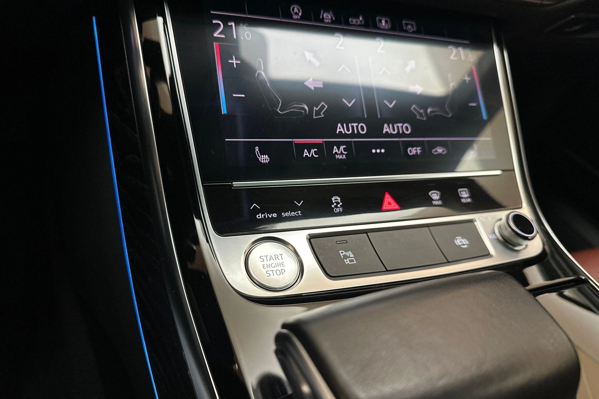 Hoofdafbeelding Audi A8